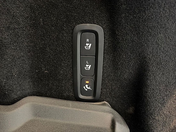 Volvo XC60 18 of 24