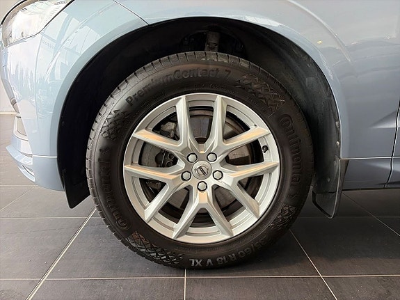 Volvo XC60 22 of 24