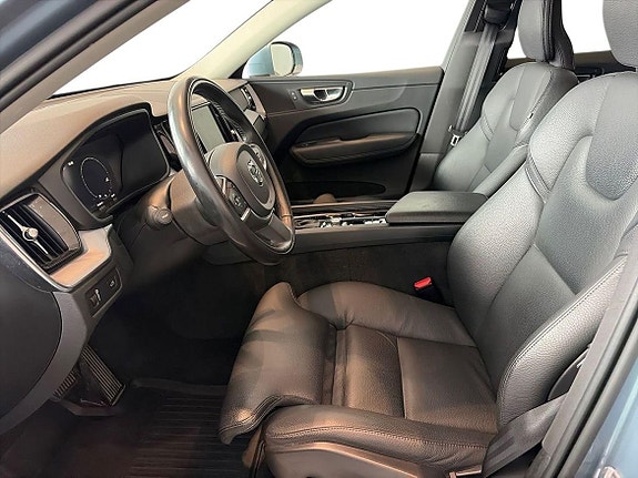 Volvo XC60 7 of 24