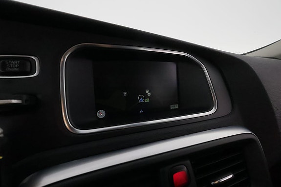 Volvo V40 21 of 24