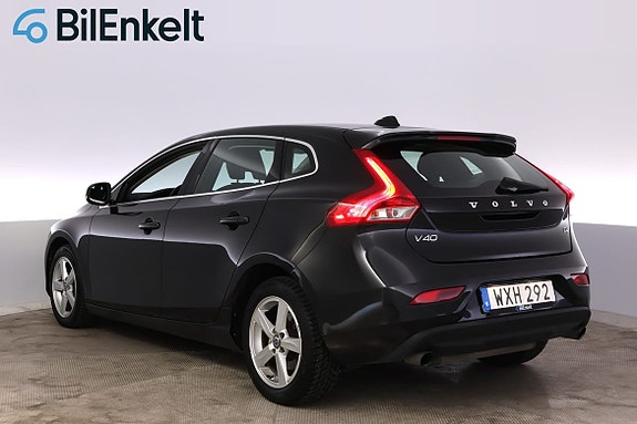 Volvo V40 6 of 24