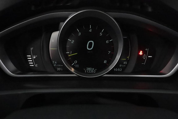 Volvo V40 20 of 24