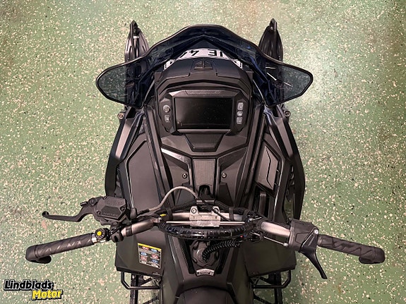 Polaris RMK 850 KHAOS 155 7S -23 m. extra kylare 5 of 5