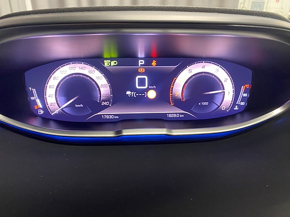 Peugeot 3008 11 of 21