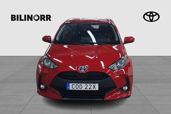Toyota Yaris 5 of 11