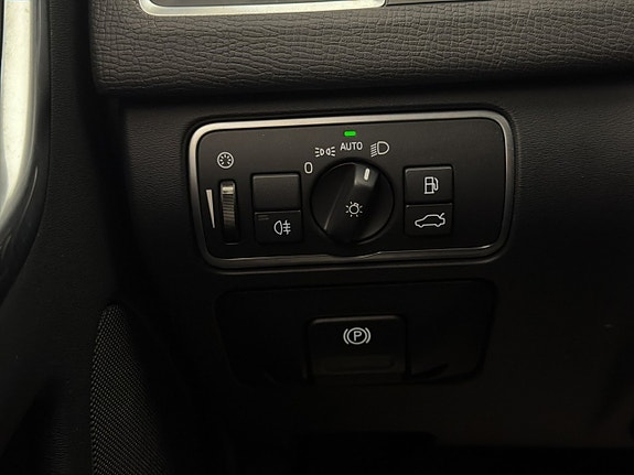 Volvo XC60 27 of 27