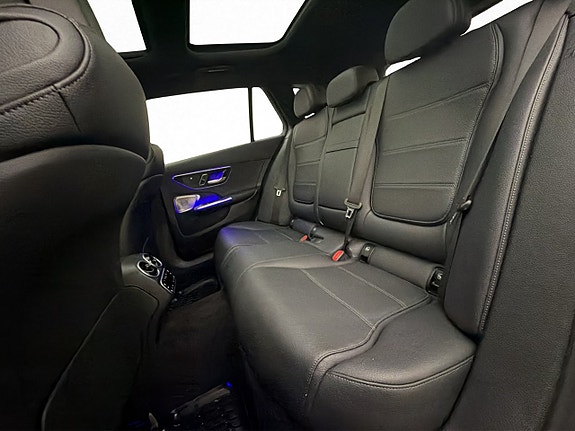 Mercedes-Benz C300 e 14 of 30