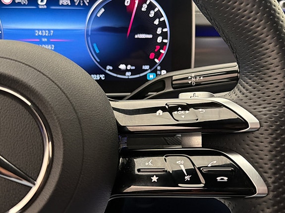 Mercedes-Benz C300 e 20 of 30