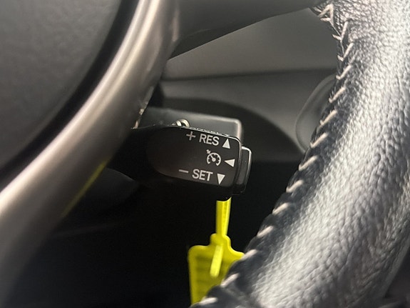 Toyota Yaris 16 of 26