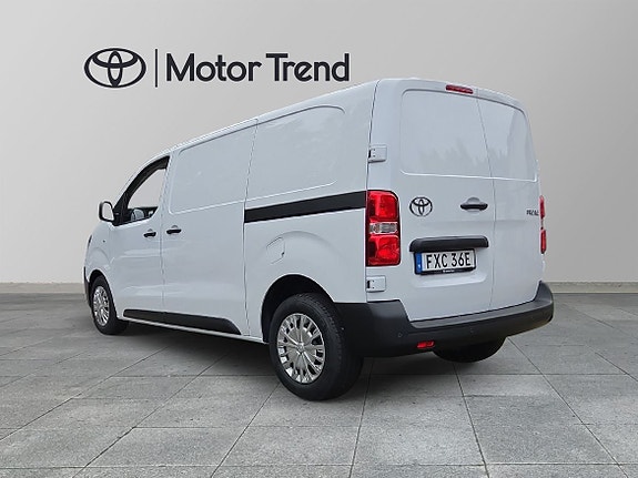 Toyota Proace 2 of 11