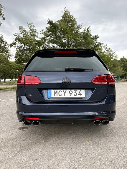 Volkswagen Golf VII 3 of 8