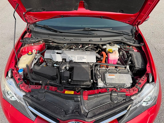 Toyota Auris 5 of 9