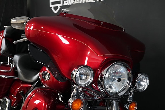 Harley-Davidson FLHTCU103 Electra Glide Ultra Classic 13 of 13