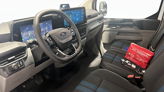 Ford E-Custom 12 of 12