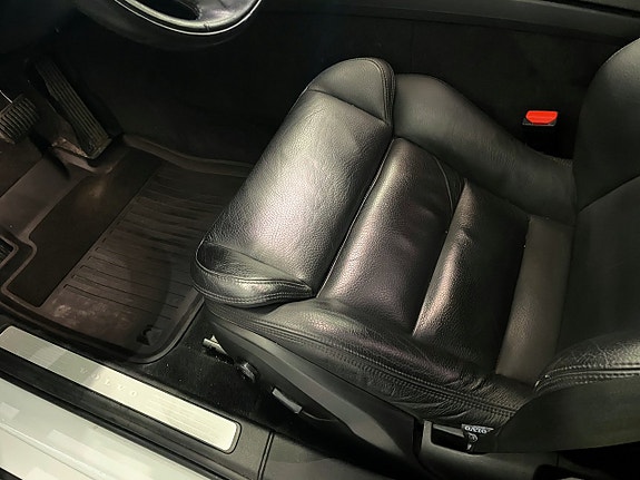 Volvo V60 12 of 16