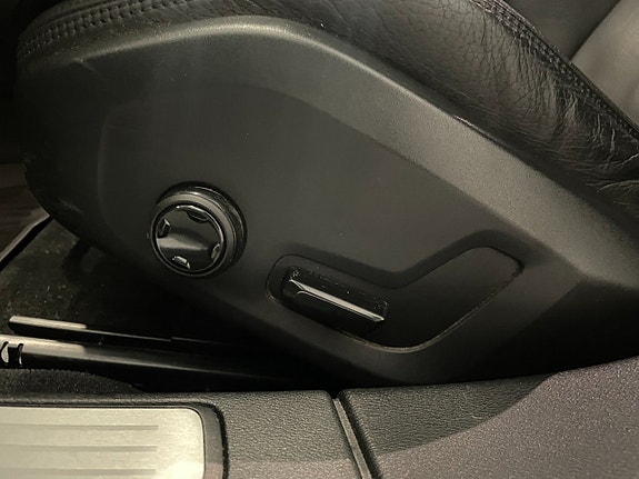 Volvo V60 16 of 16