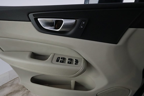 Volvo XC60 30 of 30