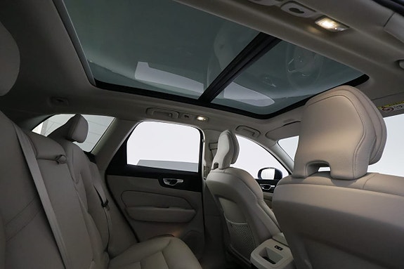 Volvo XC60 21 of 30