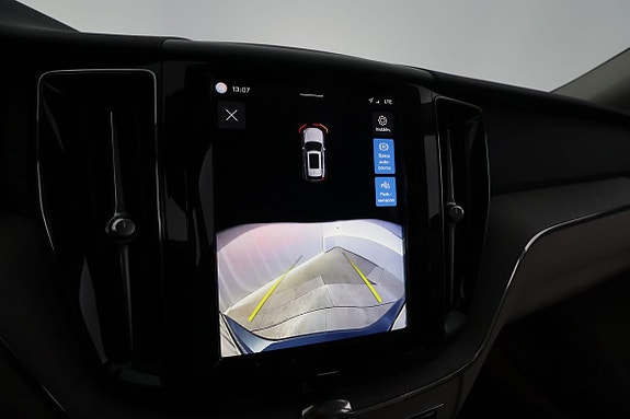 Volvo XC60 25 of 30
