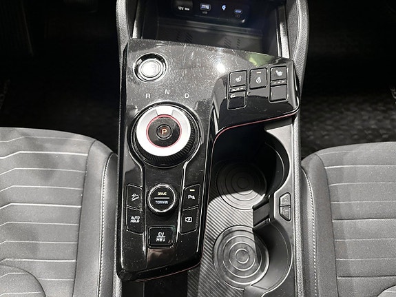 Kia Sportage 12 of 18
