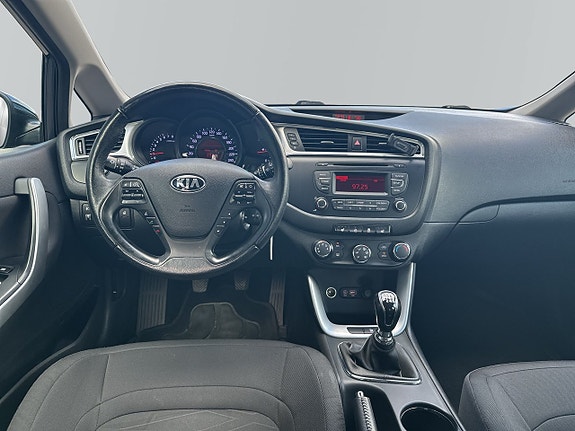 Kia Ceed 12 of 15