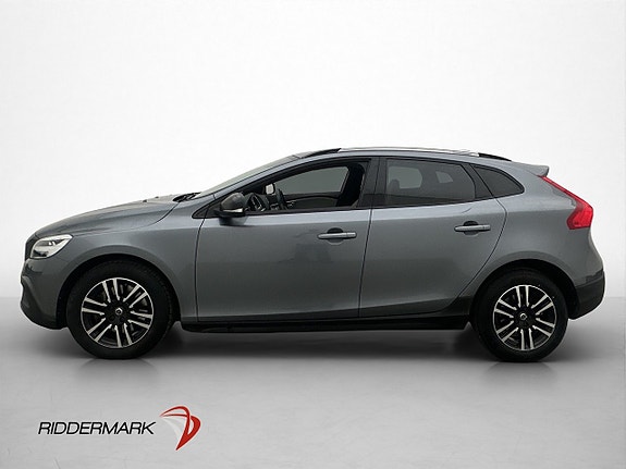 Volvo V40 Cross Country 4 of 30