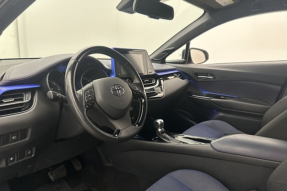 Toyota C-HR 14 of 27