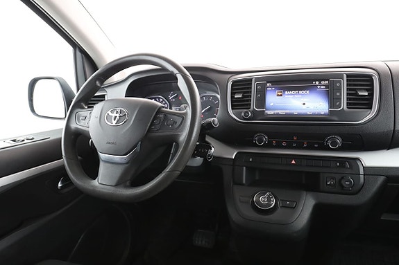 Toyota Proace Verso 14 of 30
