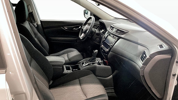 Nissan X-Trail 3 of 11