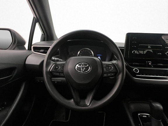 Toyota Corolla 13 of 22