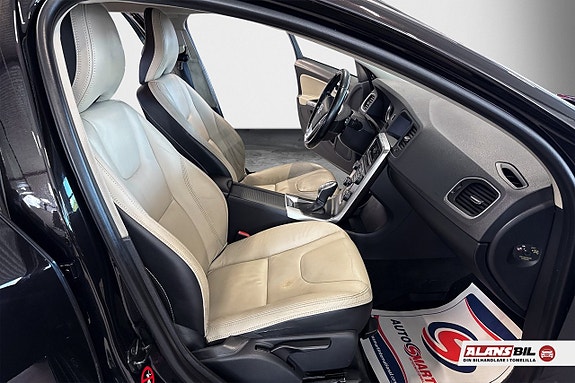 Volvo V60 8 of 10