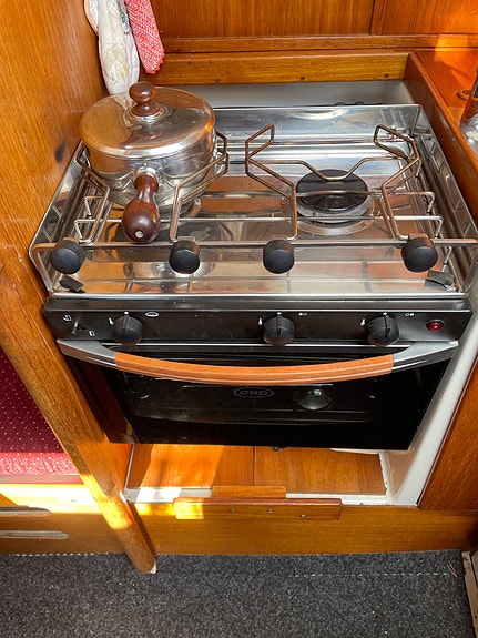Scampi 30 1981 11 of 16
