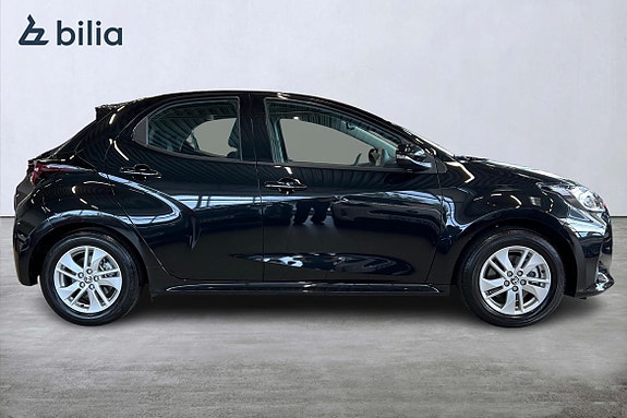 Toyota Yaris 18 of 24