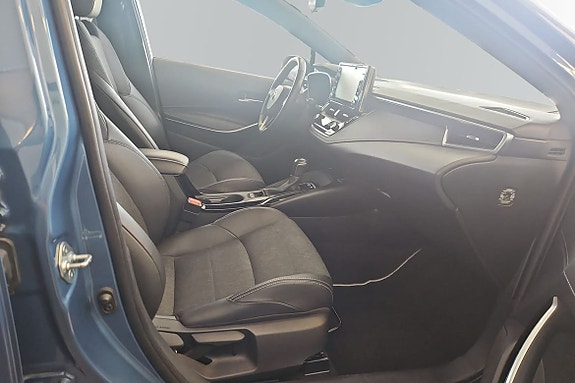 Toyota Corolla 6 of 17
