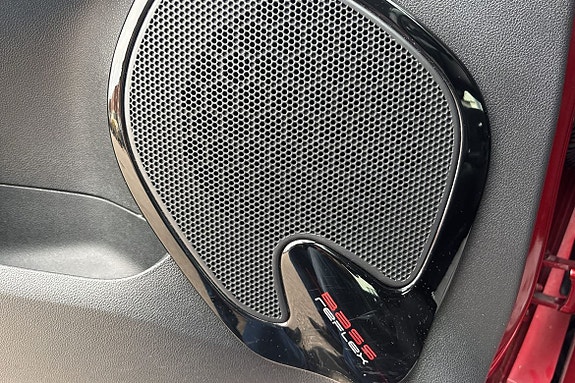 Renault Clio 17 of 17