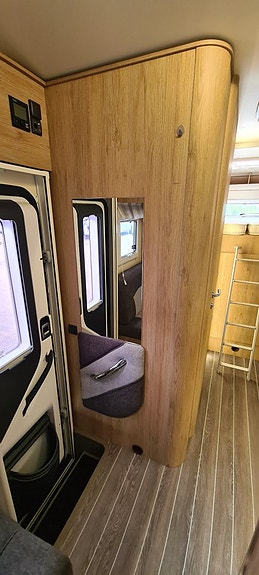 Ci Elliot 90 M "Dubbelbädd, STORT garage, cross husbil" 14 of 21