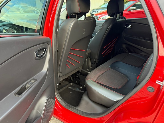 Renault Captur 24 of 30