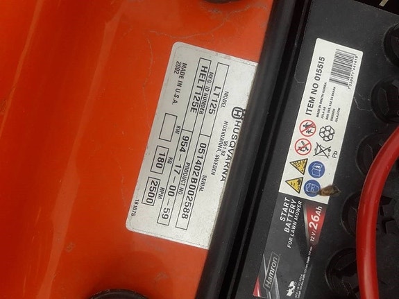 Husqvarna LT 125 4 of 4