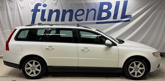 Volvo V70 3 of 10