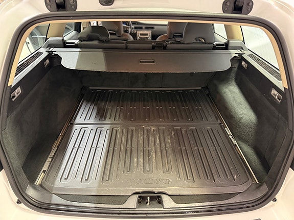 Volvo V70 10 of 10