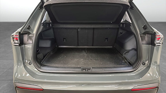 Volkswagen Tiguan 12 of 12