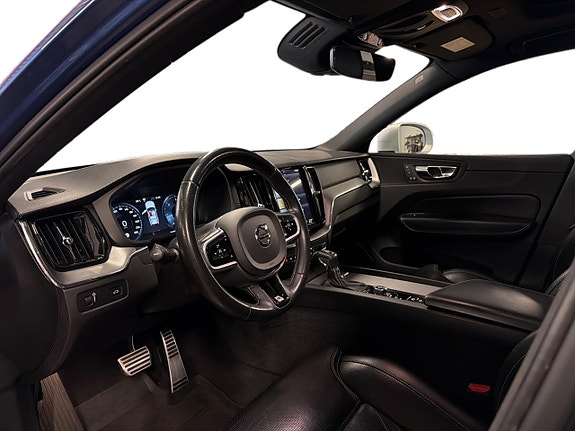 Volvo XC60 6 of 28