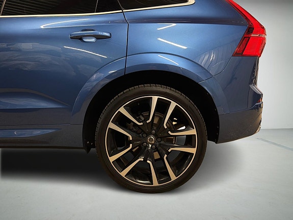 Volvo XC60 5 of 28