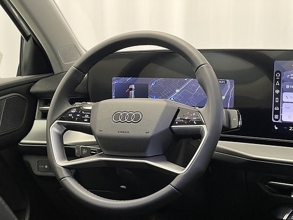 Audi Q3 11 of 14