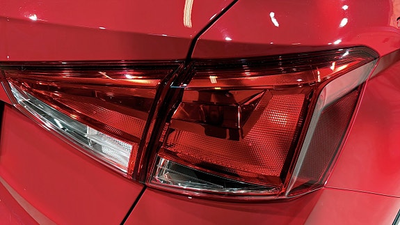 Seat Arona 13 of 18