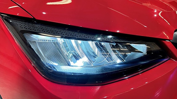 Seat Arona 14 of 18