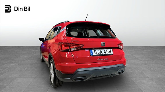 Seat Arona 3 of 18