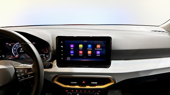 Seat Arona 9 of 18
