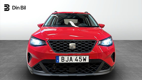 Seat Arona 4 of 18