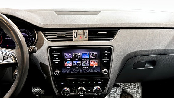 Skoda Octavia 9 of 21